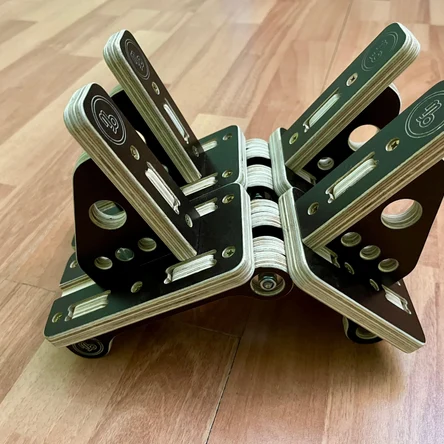 Держатель дверного полотна V3